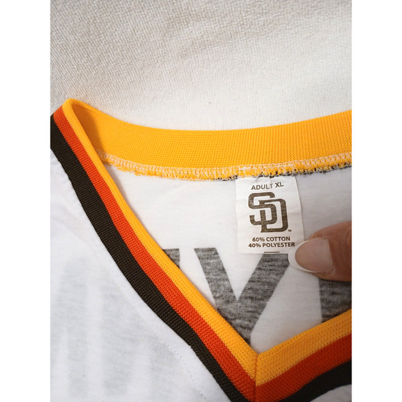 Padres San Diego Baseball Tony Gwynn #19 Jersey T-Shirt Men's XL White Orange - Picture 12 of 14